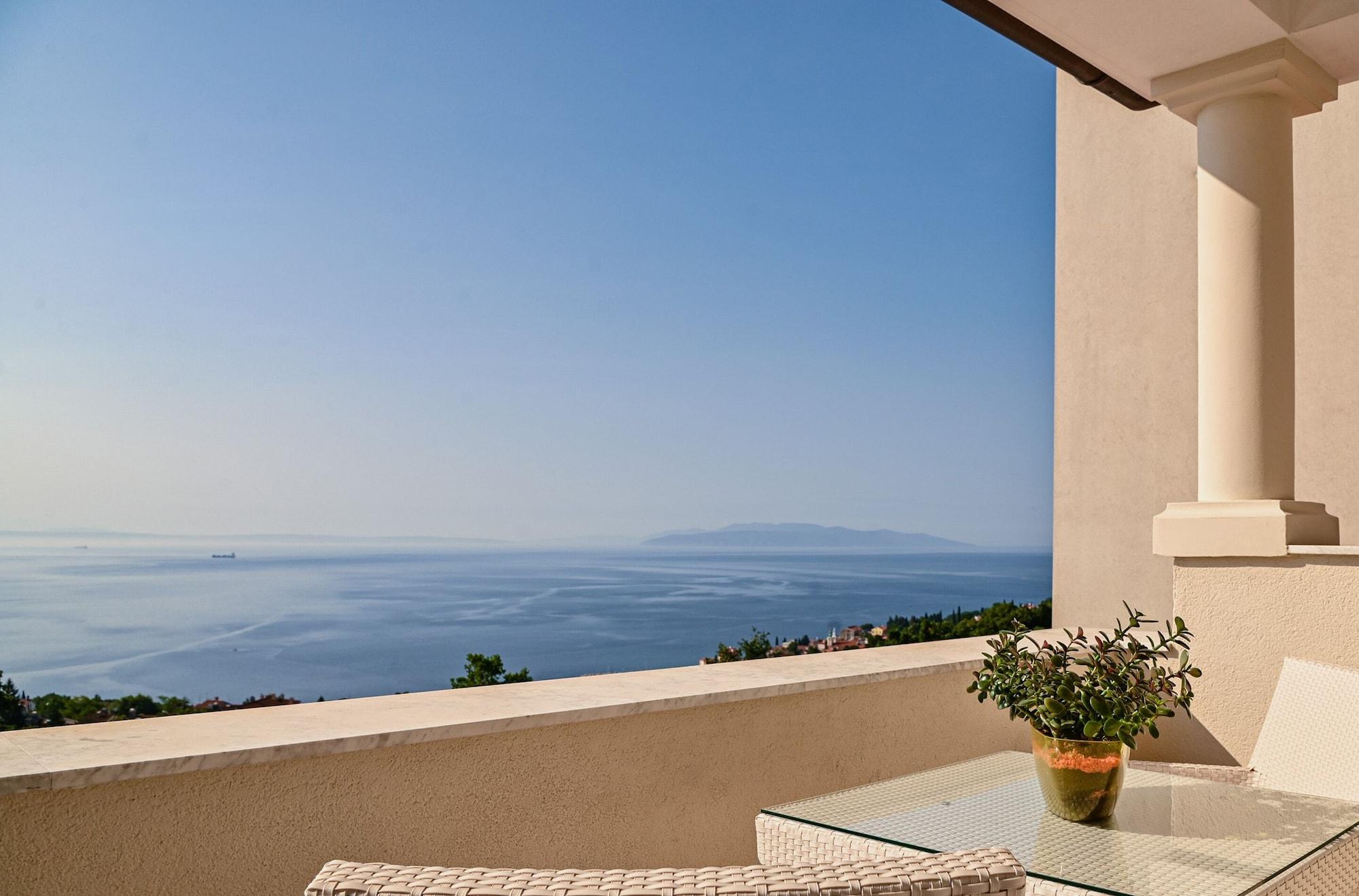 Hotel Laurus - Liburnia Opatija Exteriér fotografie
