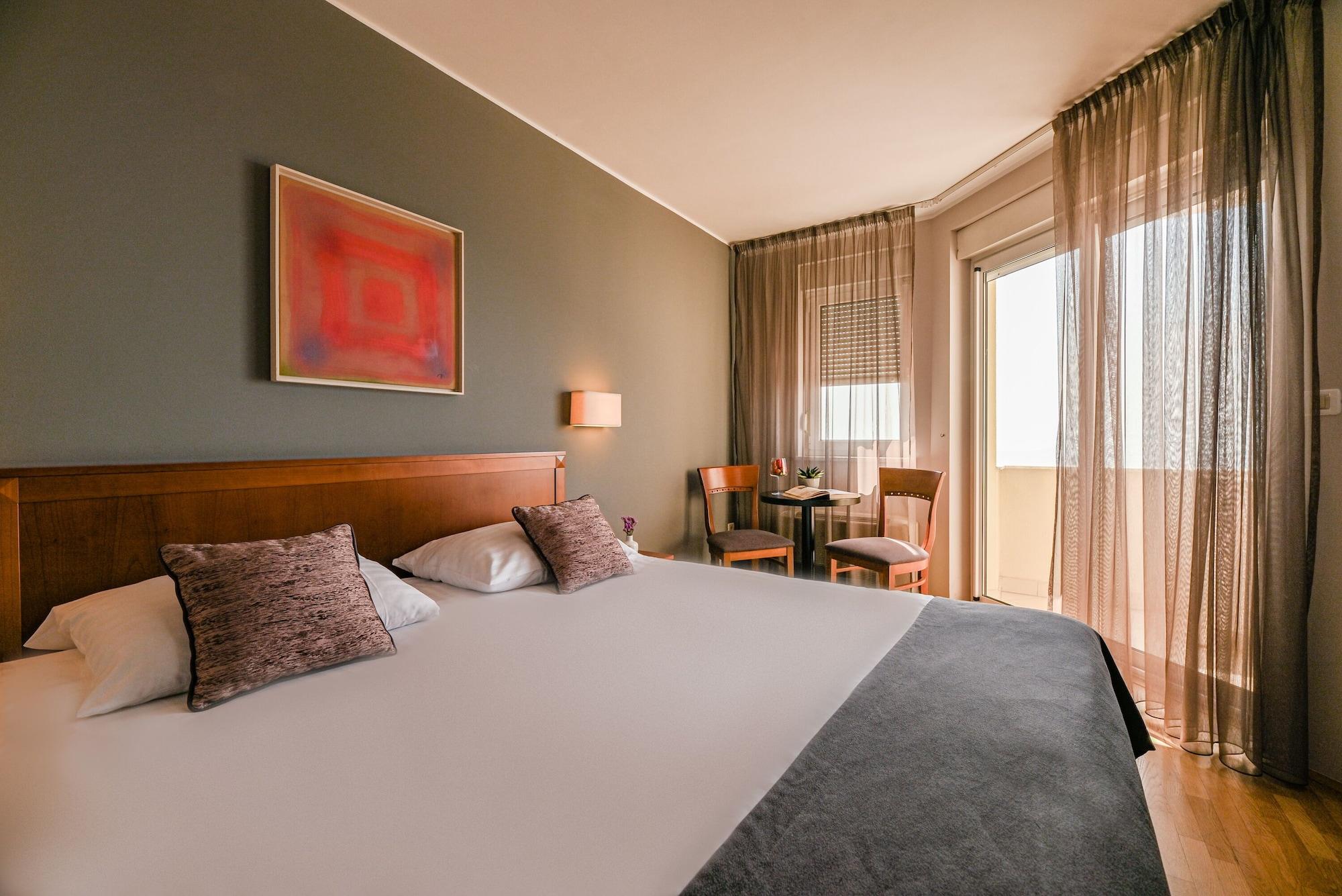 Hotel Laurus - Liburnia Opatija Exteriér fotografie